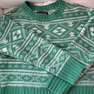 American Eagle Outfitters Teal and White Crewneck Sweater